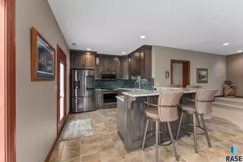 110 Linden Dr, Madison, SD 57042 photo 53