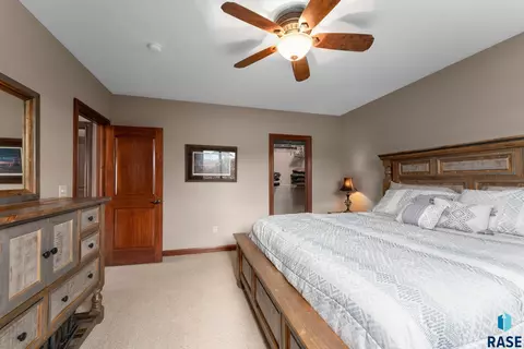 110 Linden Dr, Madison, SD 57042 photo 61