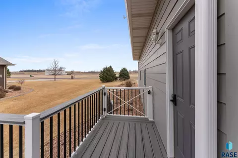 110 Linden Dr, Madison, SD 57042 photo 77