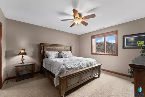110 Linden Dr, Madison, SD 57042 photo 62