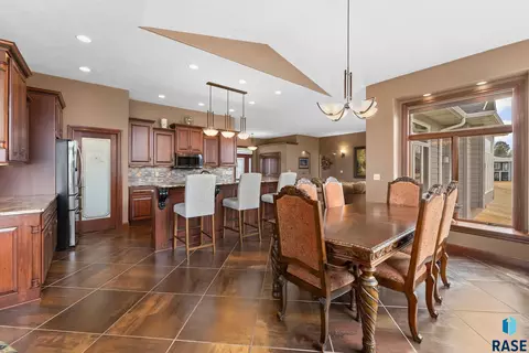 110 Linden Dr, Madison, SD 57042 photo 78