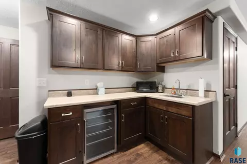 925 N Cole Ave, Tea, SD 57064 photo 19