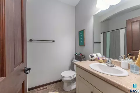 925 N Cole Ave, Tea, SD 57064 photo 16