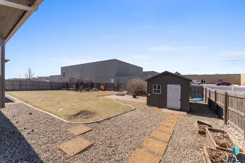 925 N Cole Ave, Tea, SD 57064 photo 32