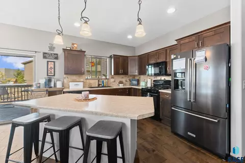 925 N Cole Ave, Tea, SD 57064 photo 8