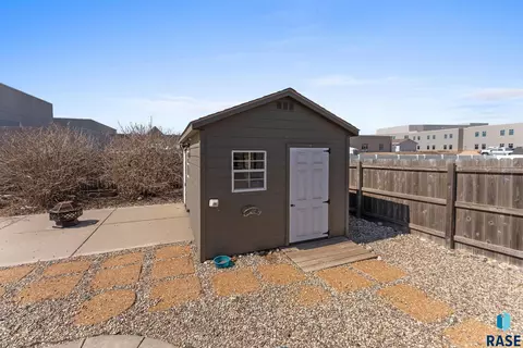 925 N Cole Ave, Tea, SD 57064 photo 33