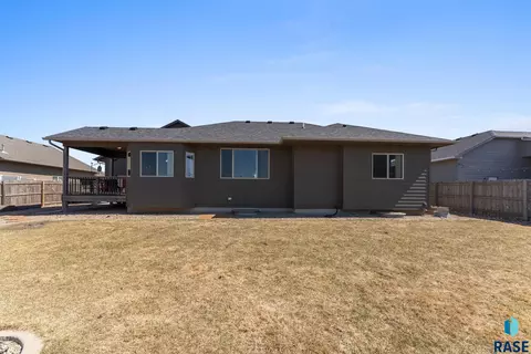 925 N Cole Ave, Tea, SD 57064 photo 36