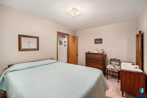 940 E 2nd St, Bridgewater, SD 57319 photo 16