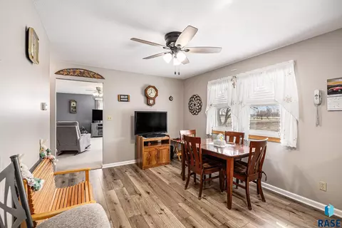 940 E 2nd St, Bridgewater, SD 57319 photo 6