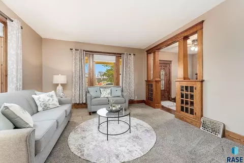 1019 2nd St, Canton, SD 57013 photo 6