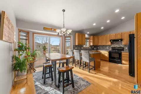 115 Deerview Ave, Tea, SD 57064 photo 3
