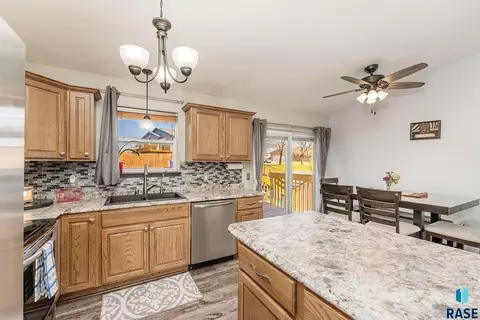 536 Suni Ave, Baltic, SD 57003 photo 4
