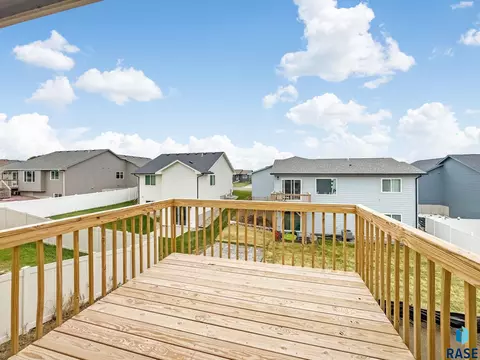 6809 W Viola Ct, Sioux Falls, SD 57107 photo 18