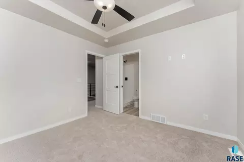 6809 W Viola Ct, Sioux Falls, SD 57107 photo 13