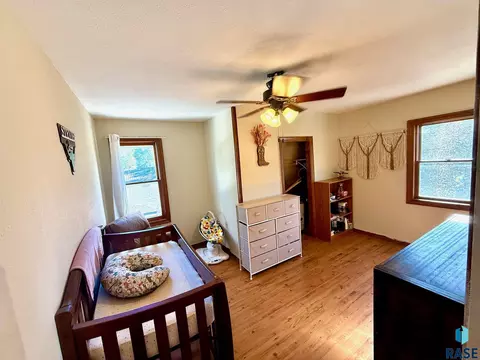 1108 W 3rd Ave, Mitchell, SD 57301 photo 14