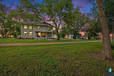 28128 462nd Ave, Davis, SD 57021 photo 2