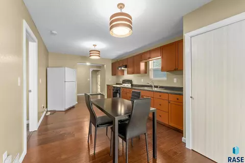 1219 N Spring Ave, Sioux Falls, SD 57104 photo 22