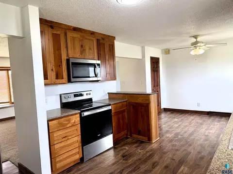 40537 254th St, Mitchell, SD 57301 photo 11