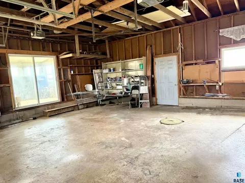 40537 254th St, Mitchell, SD 57301 photo 30