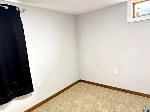 40537 254th St, Mitchell, SD 57301 photo 24