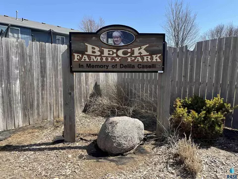 806 Beck St, Worthing, SD 57077 photo 5