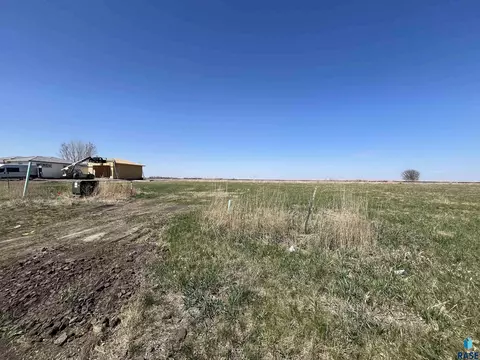 806 Beck St, Worthing, SD 57077 photo 2
