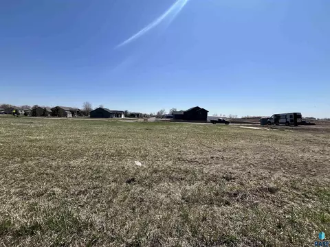 808 Beck St, Worthing, SD 57077 photo 3