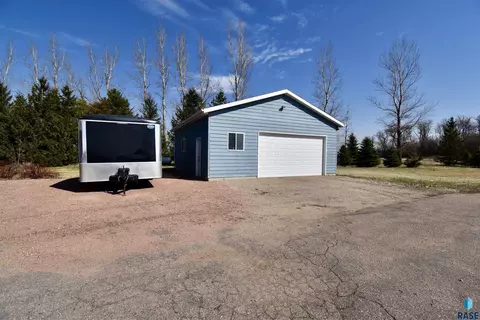 24981 470th Ave, Baltic, SD 57003 photo 3