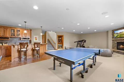217 E Pinehurst Dr, Sioux Falls, SD 57108 photo 23