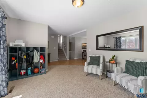 602 E 12th St, Dell Rapids, SD 57022 photo 8