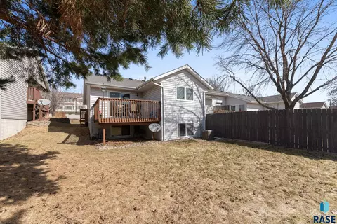 3717 E Mission St, Sioux Falls, SD 57103 photo 26