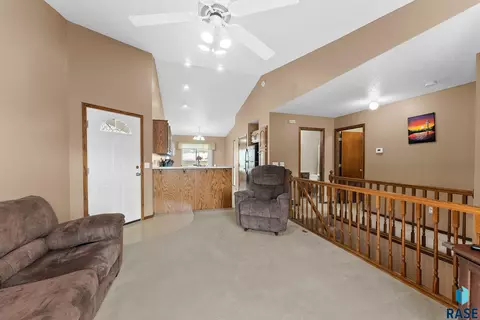 3717 E Mission St, Sioux Falls, SD 57103 photo 8