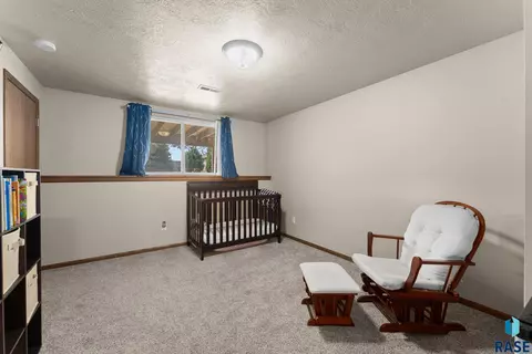 3717 E Mission St, Sioux Falls, SD 57103 photo 18