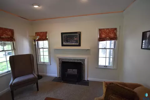 612 E Wiswall Pl, Sioux Falls, SD 57105 photo 5