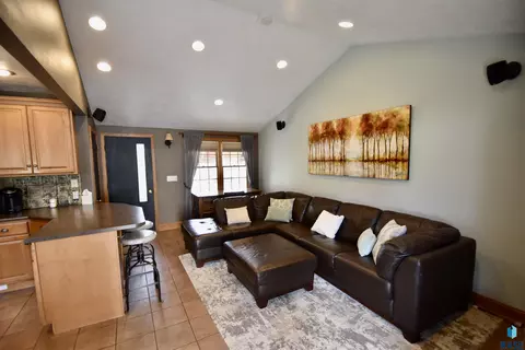 612 E Wiswall Pl, Sioux Falls, SD 57105 photo 15