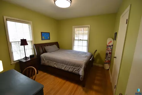 612 E Wiswall Pl, Sioux Falls, SD 57105 photo 8