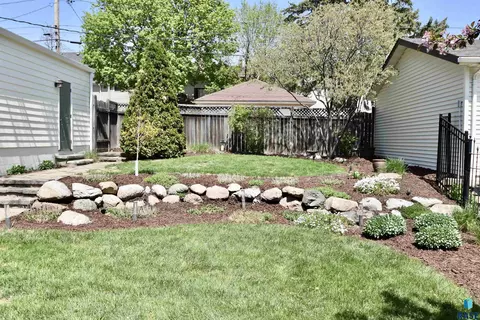 612 E Wiswall Pl, Sioux Falls, SD 57105 photo 24