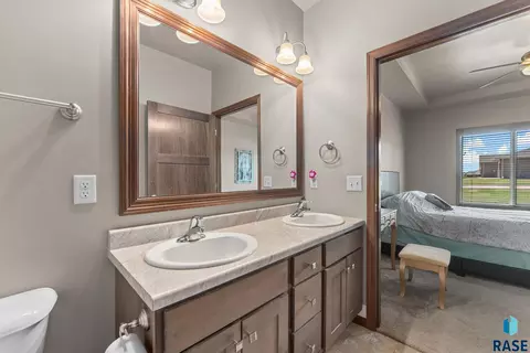 8203 W Monroe Pl, Sioux Falls, SD 57106 photo 10