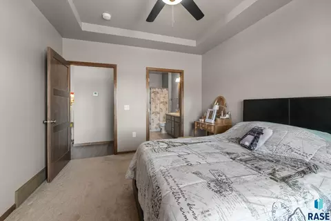 8203 W Monroe Pl, Sioux Falls, SD 57106 photo 8