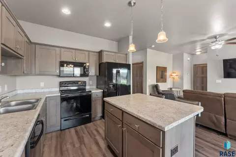 8203 W Monroe Pl, Sioux Falls, SD 57106 photo 22