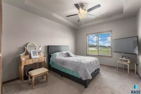 8203 W Monroe Pl, Sioux Falls, SD 57106 photo 9