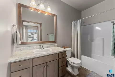 8203 W Monroe Pl, Sioux Falls, SD 57106 photo 15