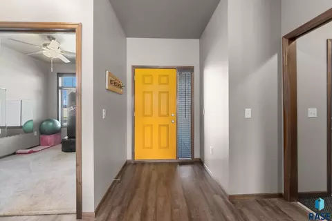 8203 W Monroe Pl, Sioux Falls, SD 57106 photo 16