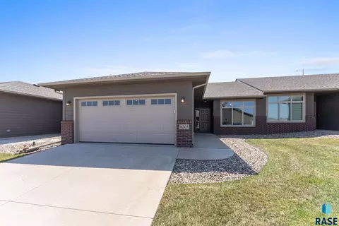 8203 W Monroe Pl, Sioux Falls, SD 57106 photo 34