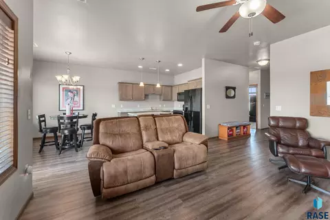 8203 W Monroe Pl, Sioux Falls, SD 57106 photo 18