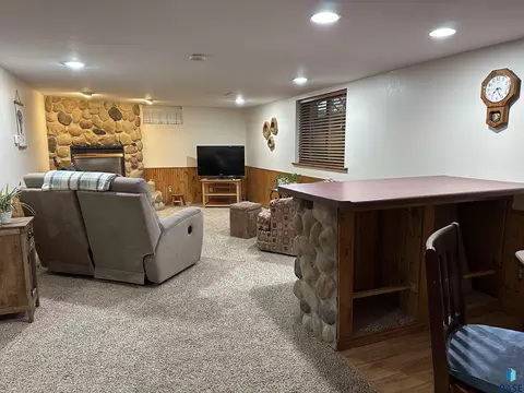 800 S Relanto St, Freeman, SD 57029 photo 36