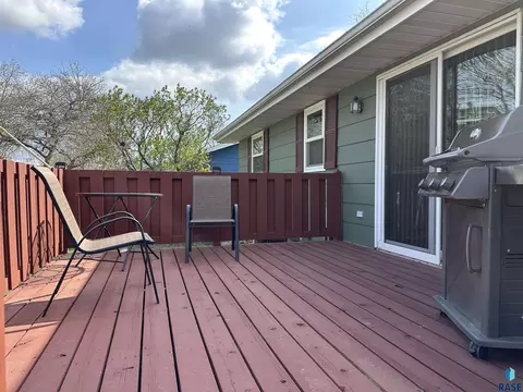 800 S Relanto St, Freeman, SD 57029 photo 10