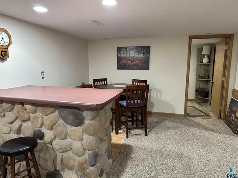 800 S Relanto St, Freeman, SD 57029 photo 42