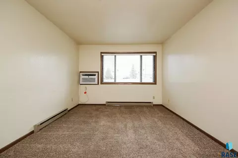 Other - 1411 E Rushmore Dr, Brandon, SD 57005 photo 7 of 10