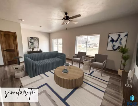 8023 E Tencate Pl, Sioux Falls, SD 57110 photo 2